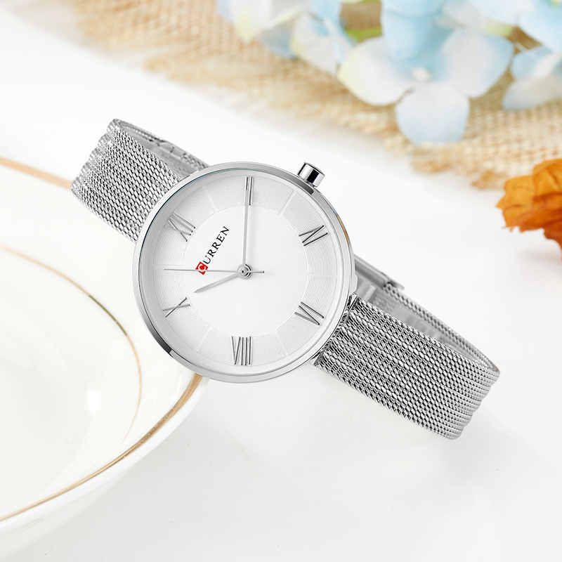Montre à quartz CURREN 9020 à  - Mesh Stainless Strap avis et prix